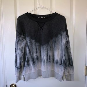 🌪American eagle sweater